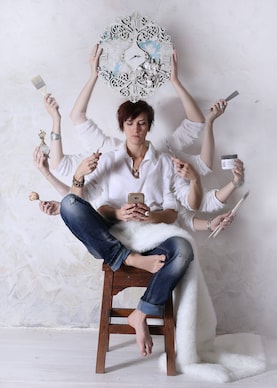 Скульптурная объемная живопись Евгении Ермиловой